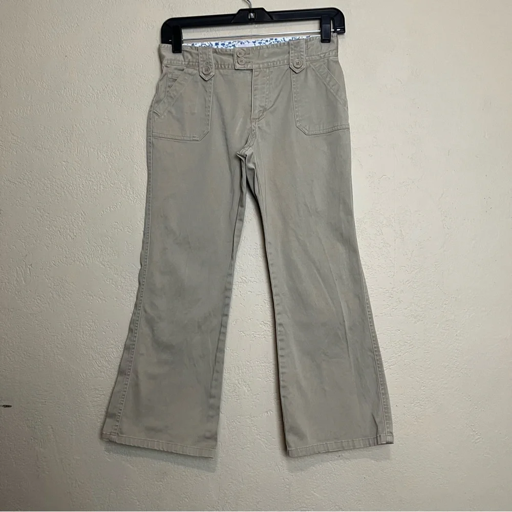 5 for $30 Old navy girl boot cut mid rise uniform pants‎ size 8-1/2